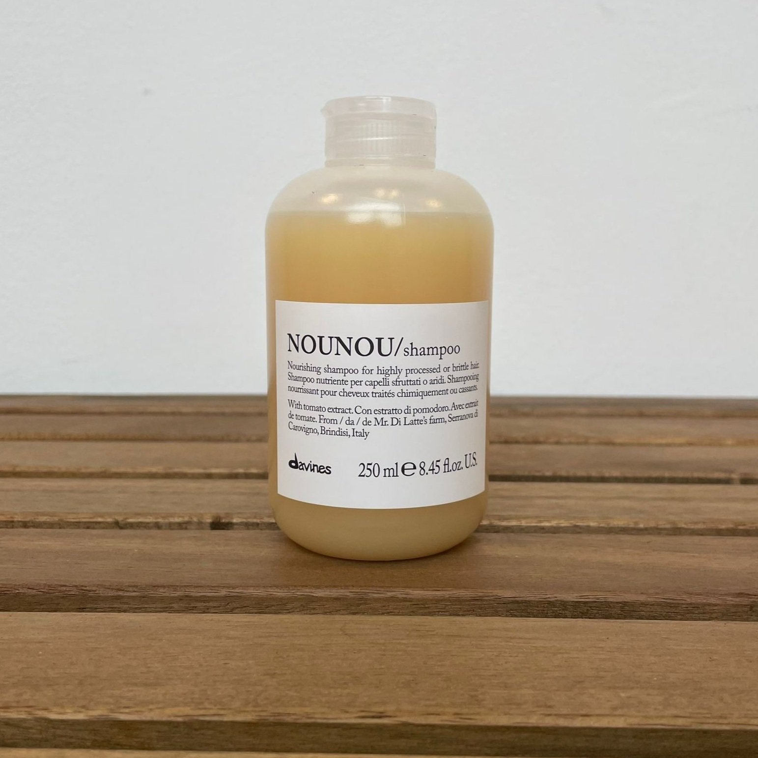 Davines nounou deals shampoo